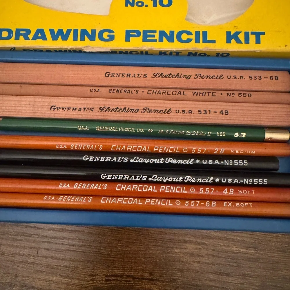 General’s No‎ 10 Drawing Pencil Kit Vintage USA Charcoal Sketch Set